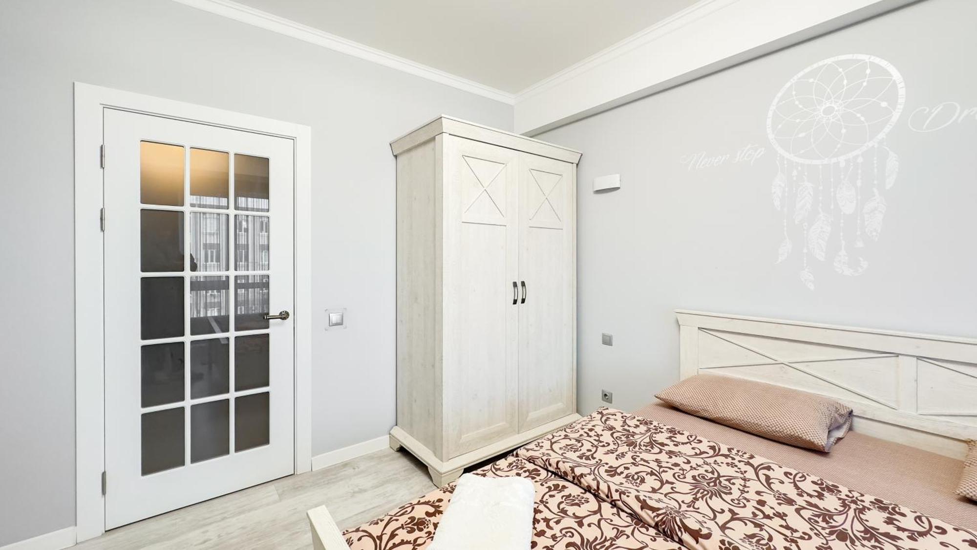 Business Class Apartments In The City Center 基希讷乌 外观 照片